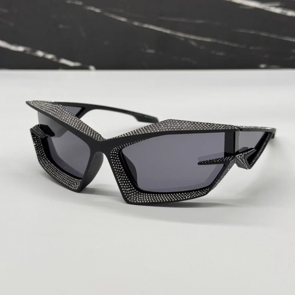 NEW GV40082I 02A GIVENCHY MATTE BLACK WITH STONES WOMEN GIVENCHY SUNGLASSES - Picture 2 of 12